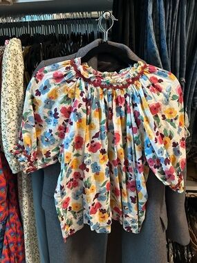 The GREAT Floral Puff Sleeve Blouse size Small (size 1)